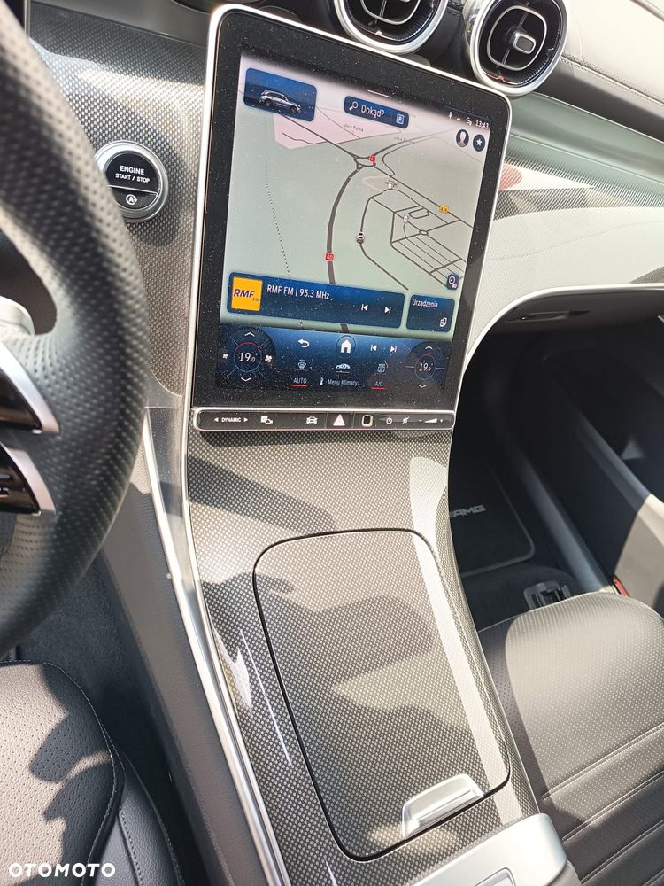 Mercedes-Benz GLC 300 4Matic 9G-TRONIC AMG Line Plus - 11