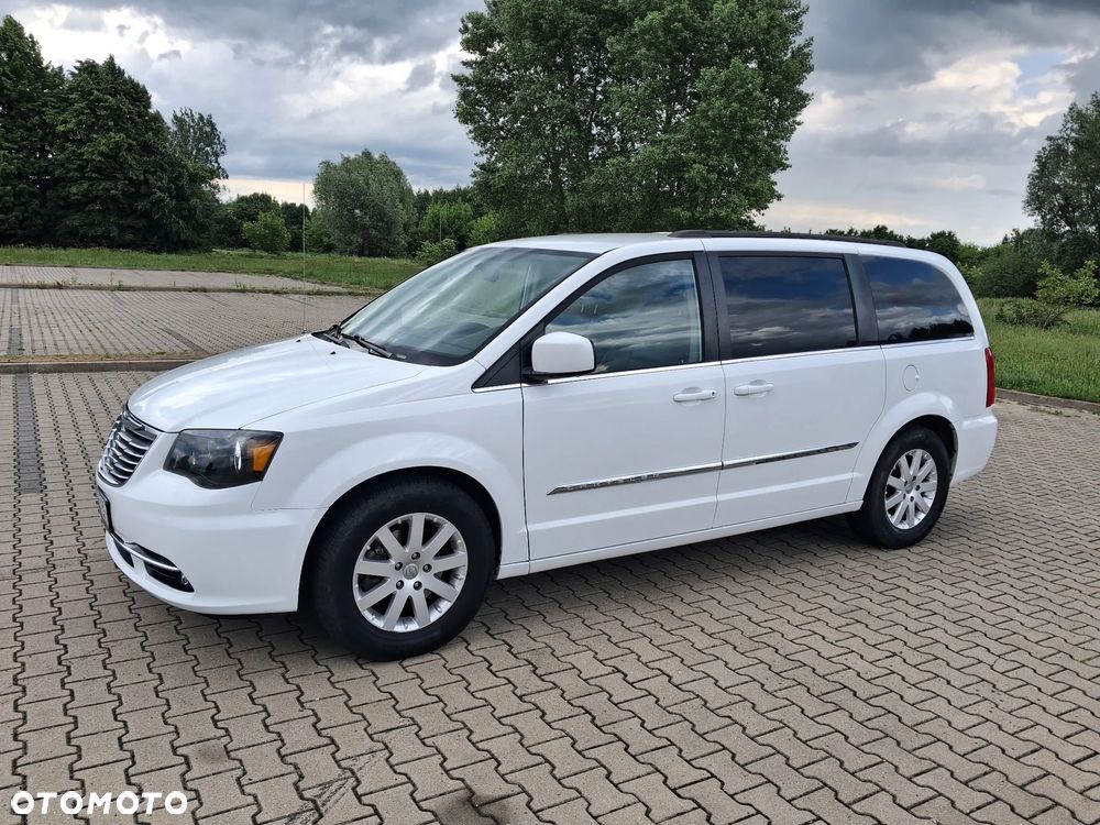 Chrysler Town & Country 3.6 Touring - 4