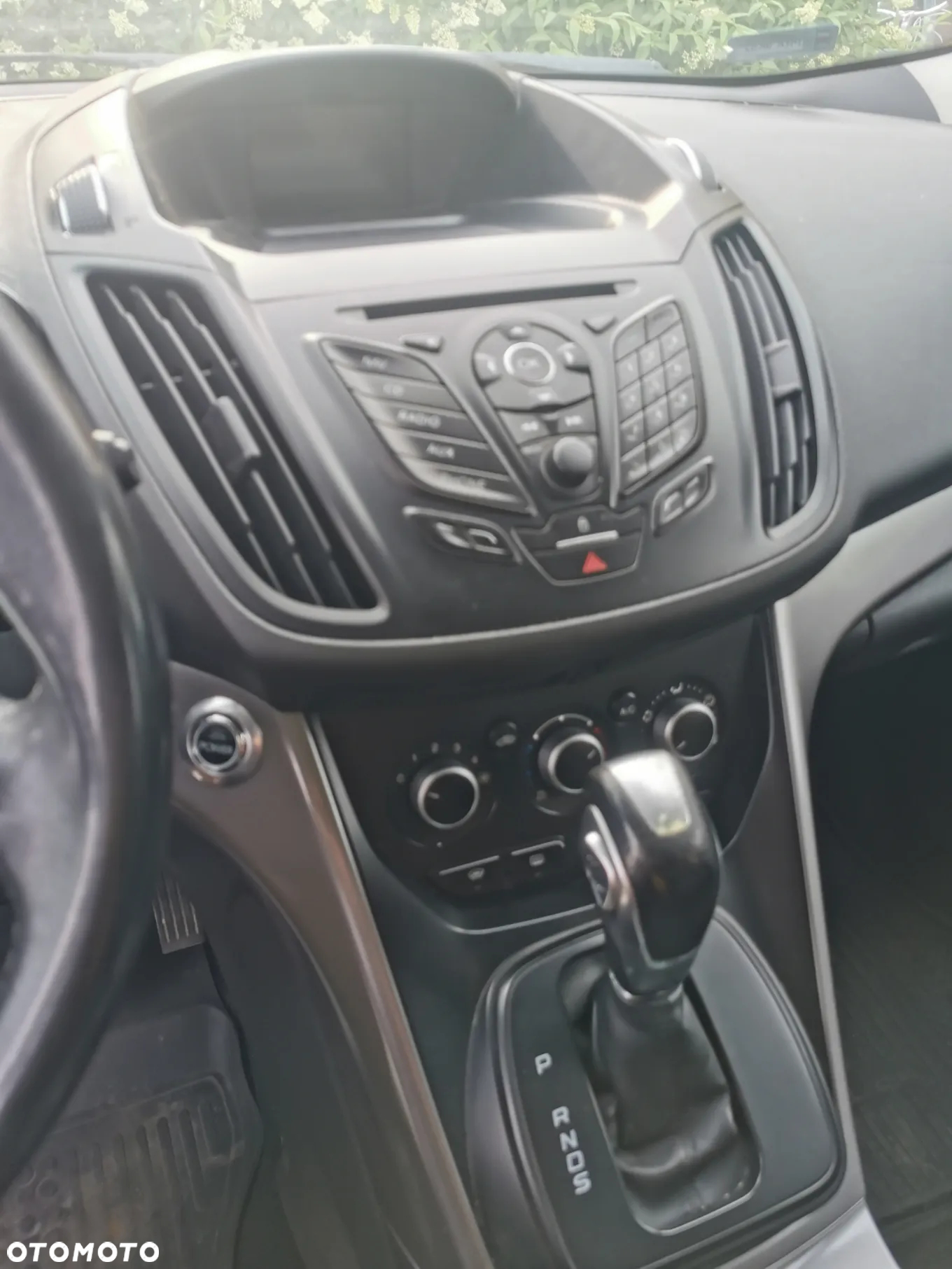 Ford Kuga - 5