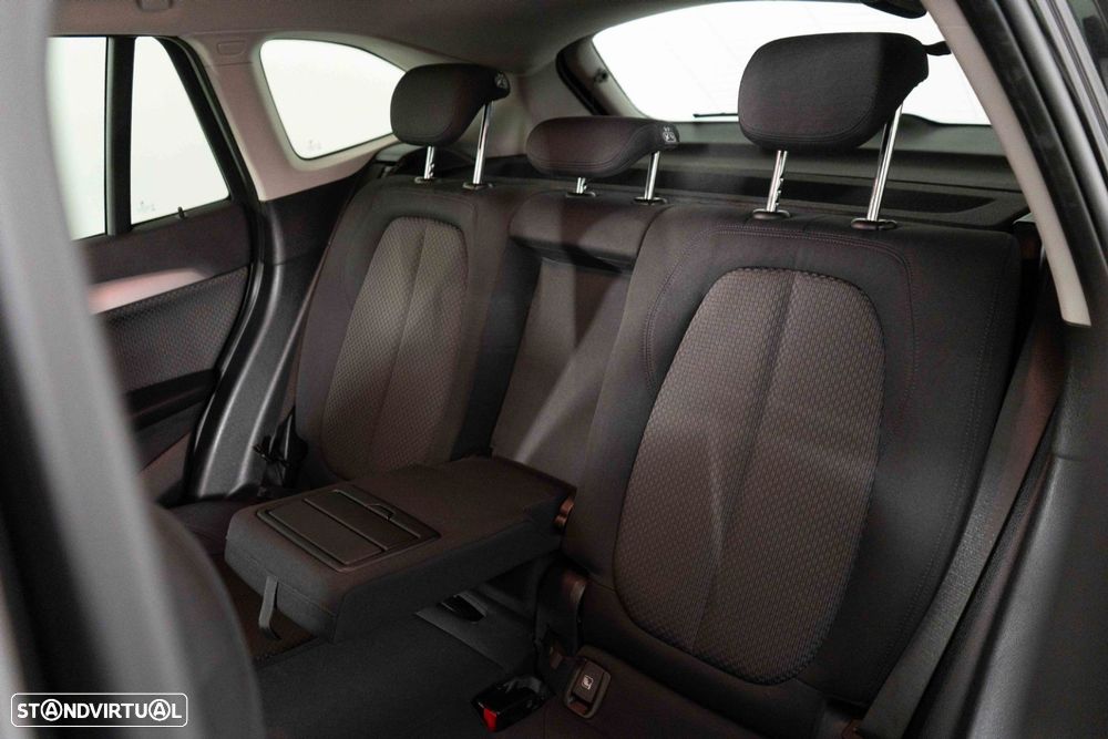 BMW X1 25 e xDrive Line Sport - 10