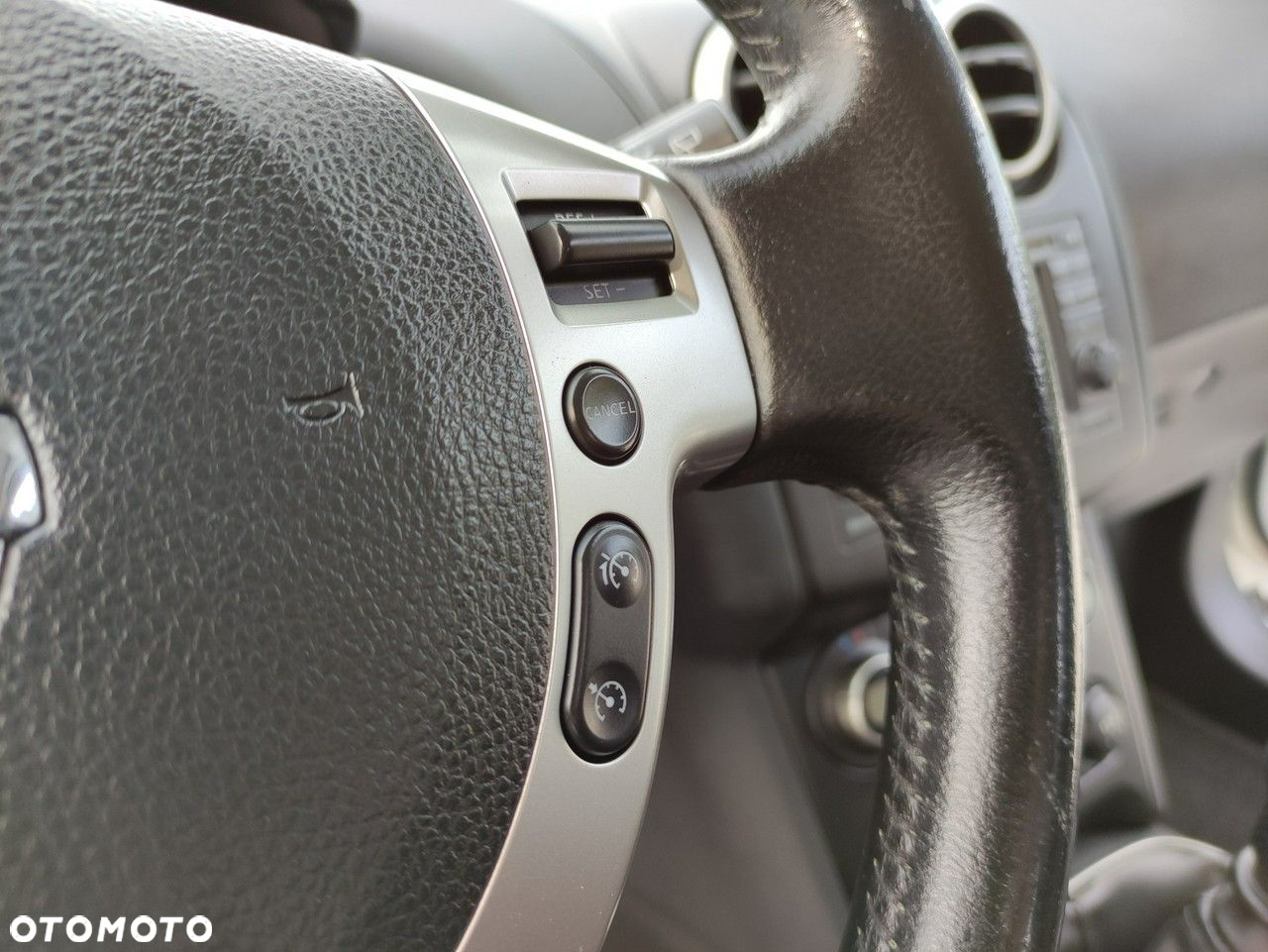 Nissan Qashqai - 27