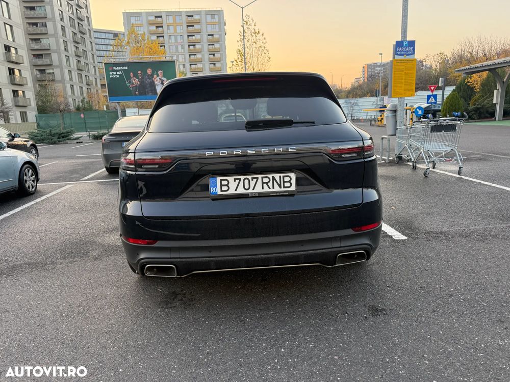 Porsche Cayenne E-Hybrid Tiptronic S - 8