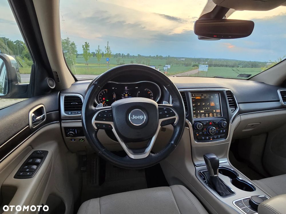 Jeep Grand Cherokee 3.6 V6 Overland - 10