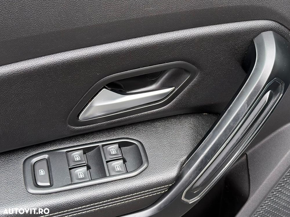 Dacia Duster dCi 110 FAP 4x4 Laureate - 14