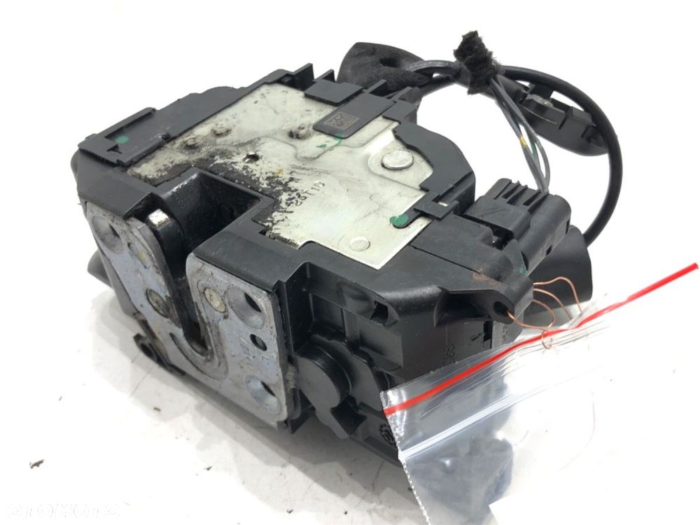 ZAMEK DRZWI LEWY PRZÓD  RENAULT MEGANE III Hatchback Van (BZ_) 2008 - 2015 1.5 dCi (BZ0D, BZ1G, - 1