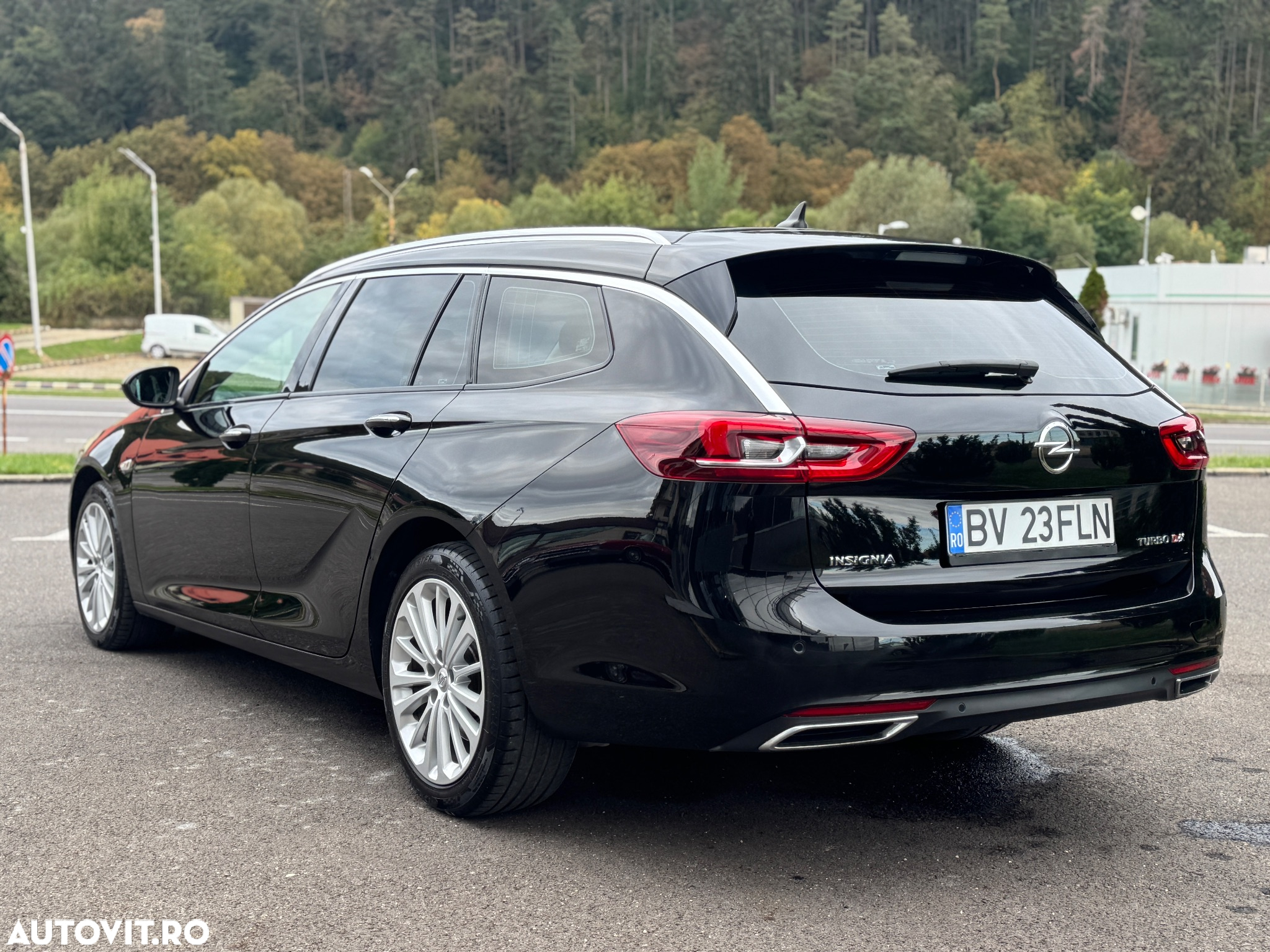 Opel Insignia Sport Tourer 2.0 CDTI Start/Stop 4X4 Exclusive Aut. - 4