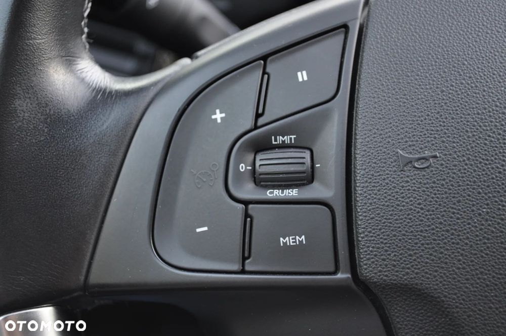 Citroën C4 Picasso PureTech 130 Stop&Start Attraction - 27