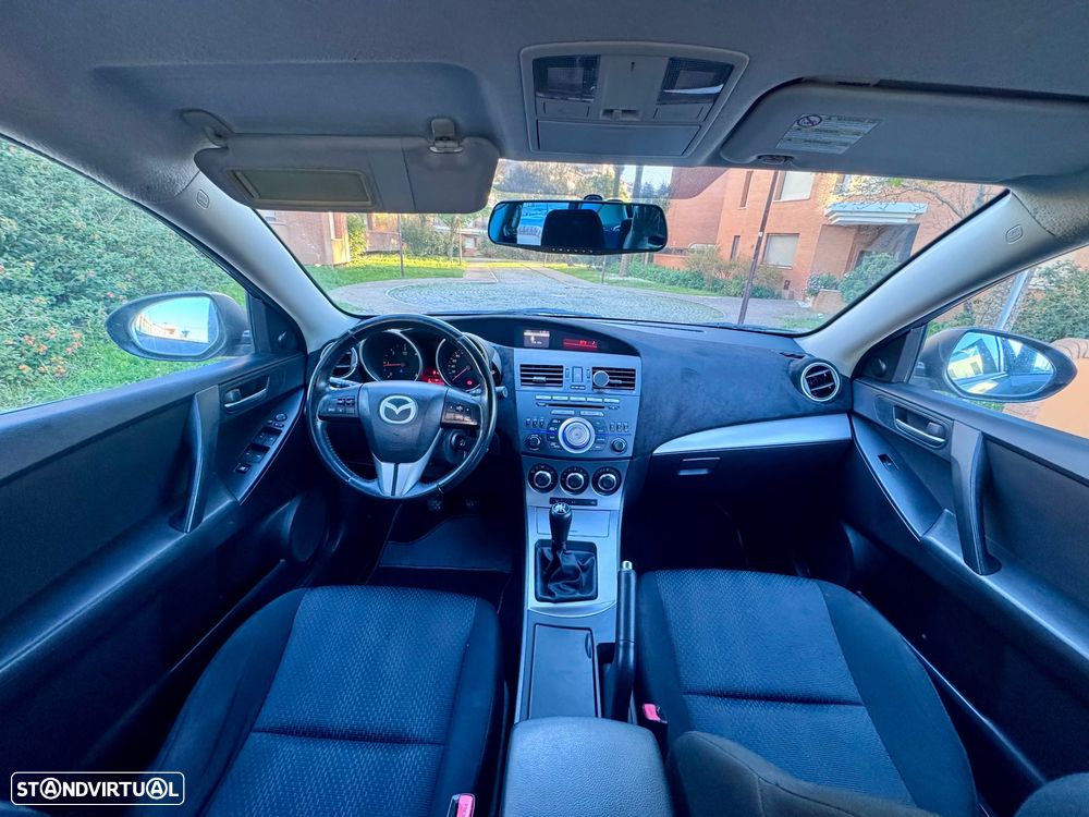 Mazda 3 Hatchback MZ-CD 1.6 Exclusive Plus Cin./Beje - 13