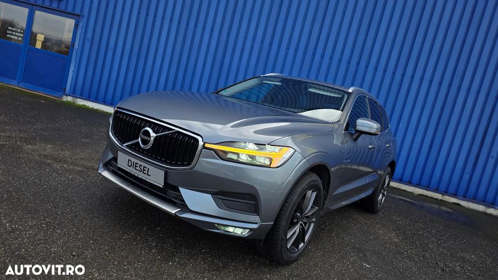 Volvo XC 60 B4 MHEV AT8 FWD Momentum Pro - 11