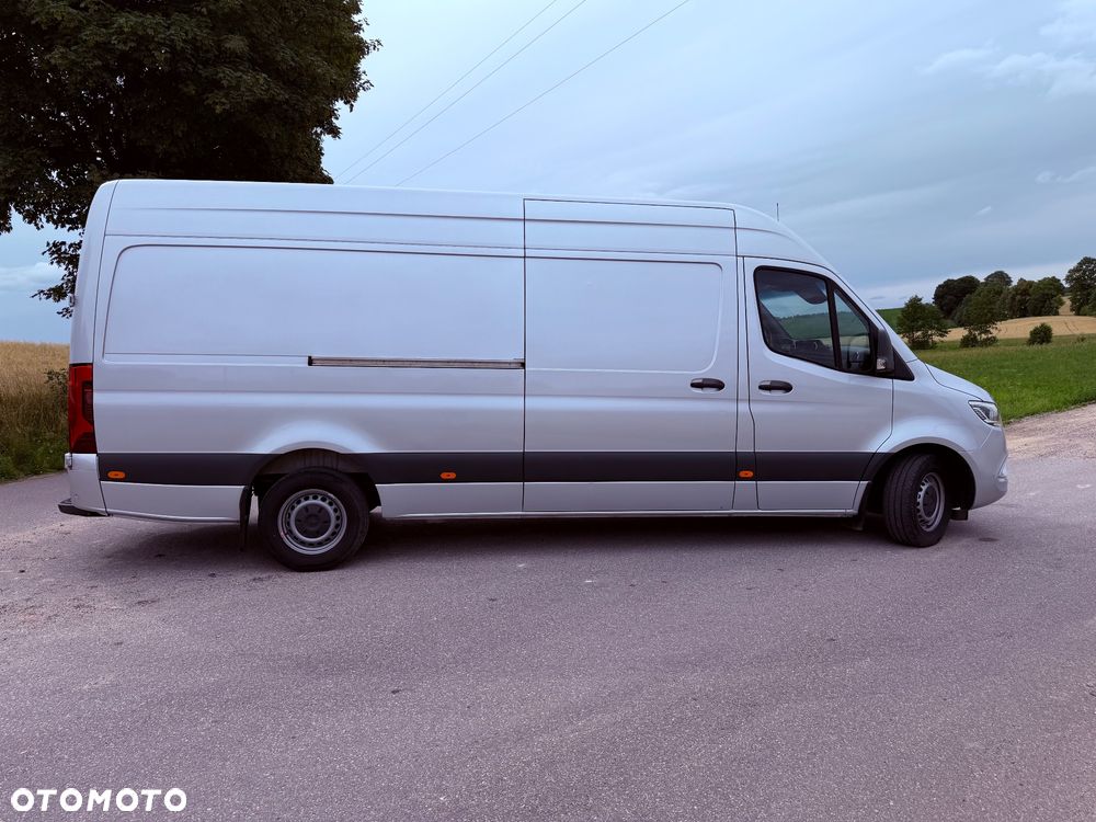 Mercedes-Benz Sprinter - 5