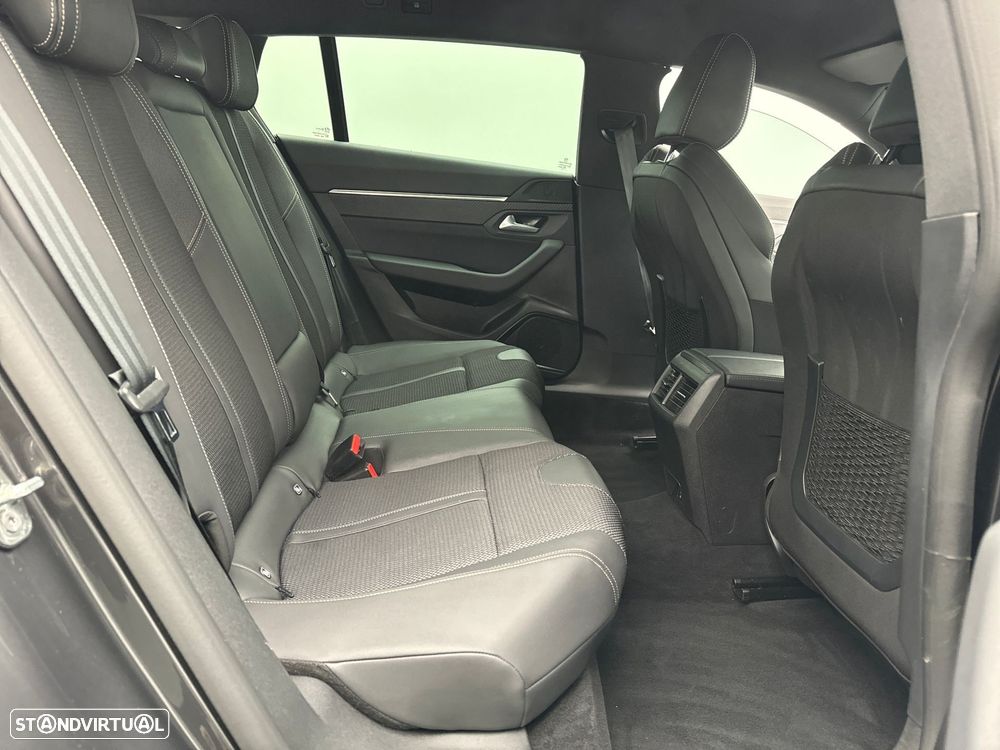 Peugeot 508 SW 1.5 BlueHDi Allure EAT8 - 14