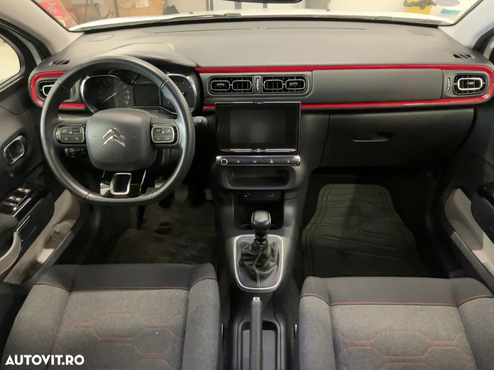 Citroën C3 Pure Tech 110 S&S SHINE - 8