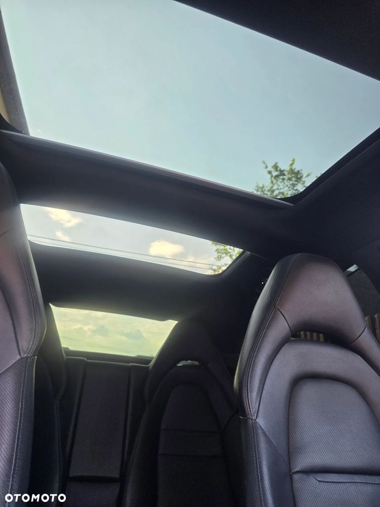 Porsche Panamera 4 Executive - 16