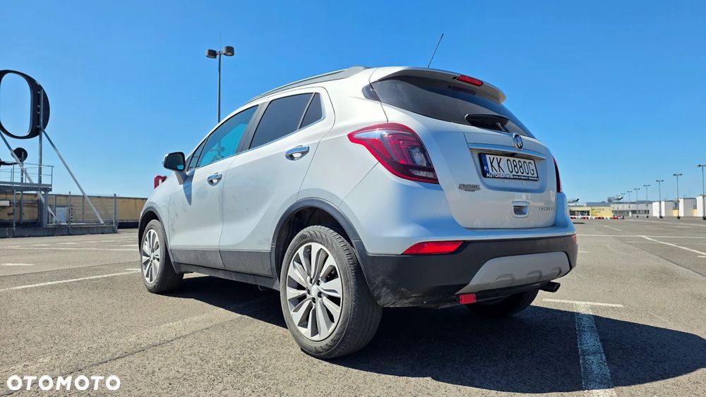 Buick Encore - 10