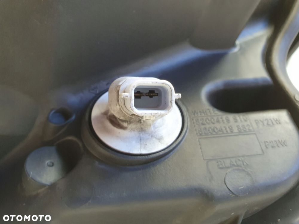 LAMPA PRAWA Renault Kangoo II prawy przód przednia 2008- EUROPA 260103213R - 8