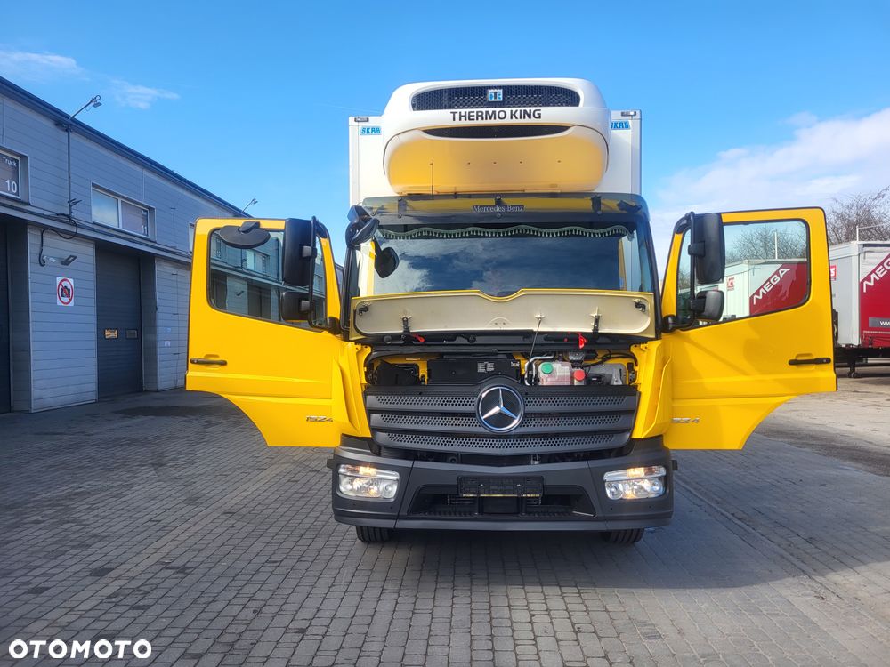 Mercedes-Benz **Mercedes Atego 1524 Chłodnia + Winda Euro 6 2018 / 240 tys. km / 15 EP / Pneumatyka / Tempomat** - 2