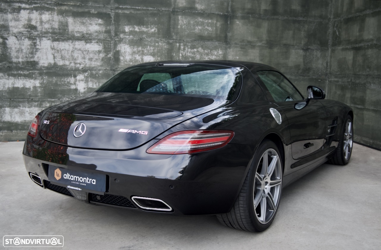 Mercedes-Benz SLS 63 AMG Standard - 12