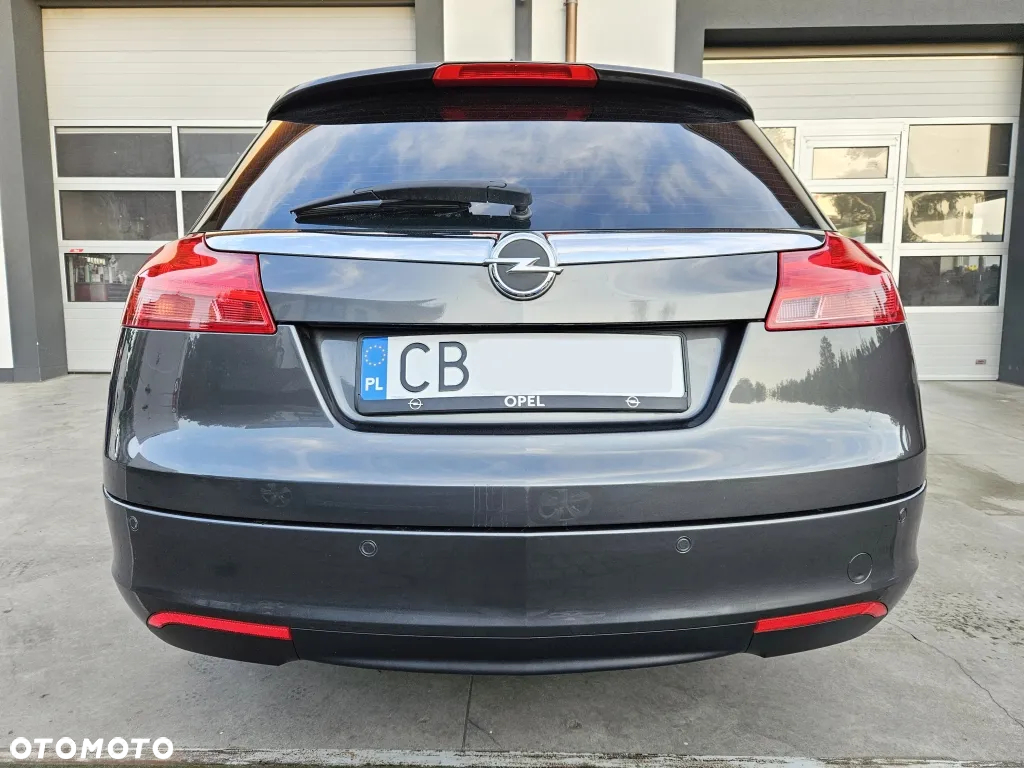 Opel Insignia 1.8 Sports Tourer - 6