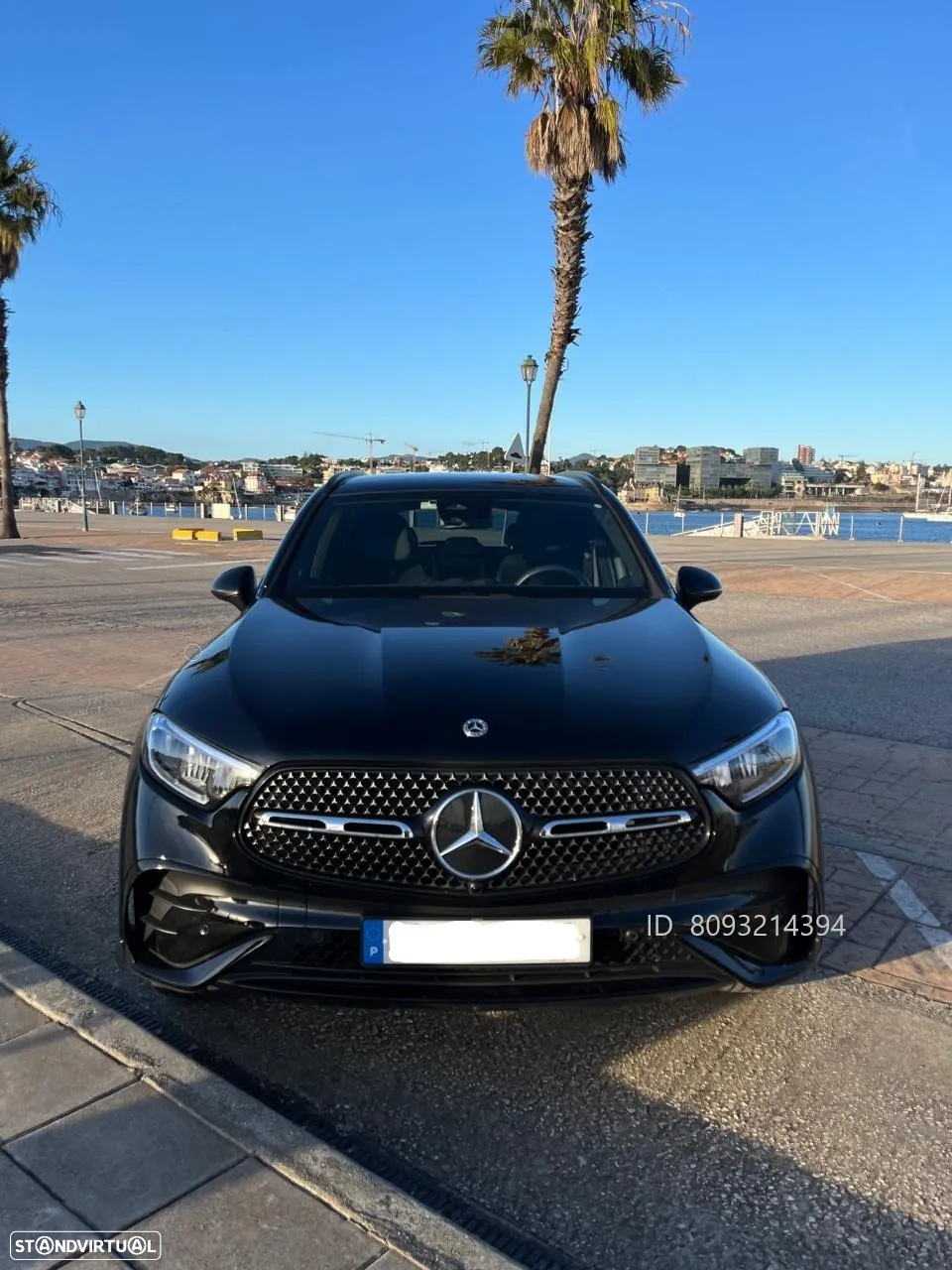 Mercedes-Benz GLC 300 e 4Matic 9G-TRONIC AMG Line Advanced - 2