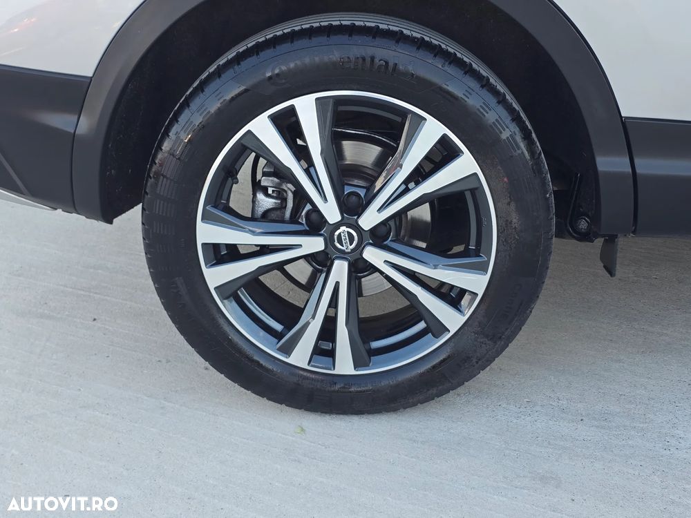 Nissan Qashqai 1.3 DIG-T N-CONNECTA - 10