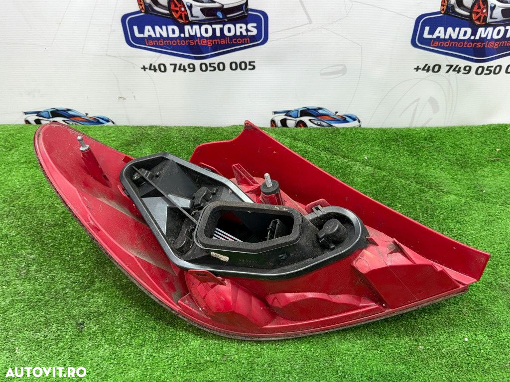 Stop tripla aripa spate dreapta 2007 peugeot 207 1.4 benzina cod oem 6351y7 2006-2014 - 5