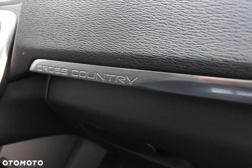 Volvo V40 Cross Country D3 Geartronic Summum - 17