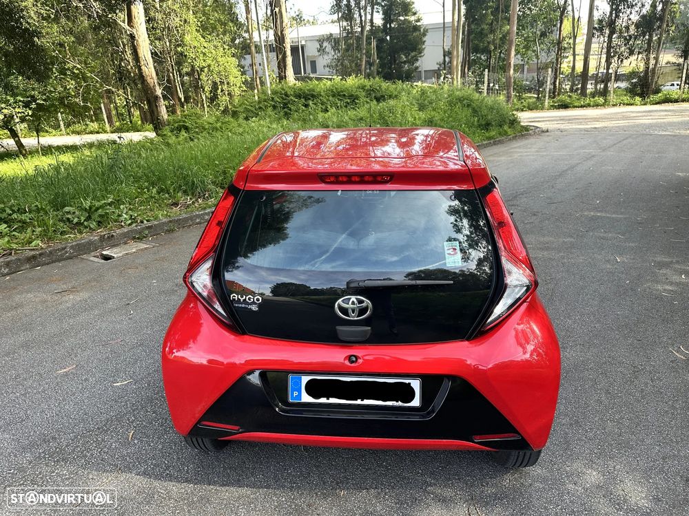 Toyota Aygo x-play - 19