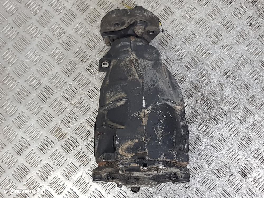 DIFERENCIAL TRASEIRO MERCEDES-BENZ CLASSE C 2003 - 3