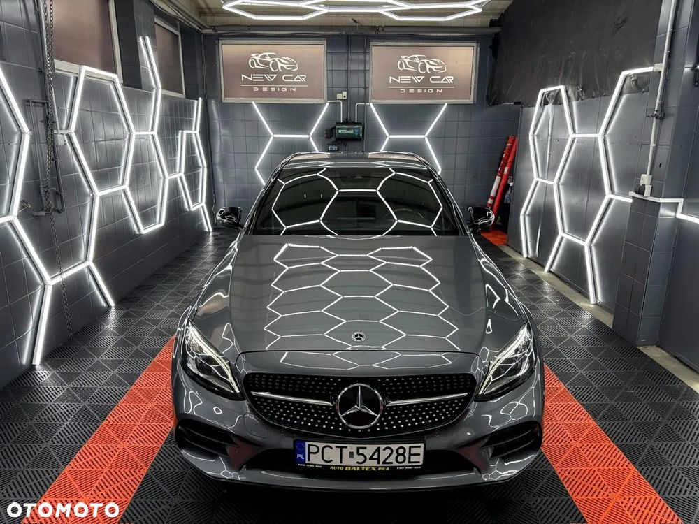 Mercedes-Benz Klasa C 300 d 4Matic 9G-TRONIC AMG Line - 7
