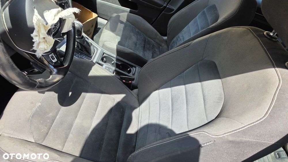 Volkswagen Golf 1.4 TSI ACT BlueMotion Technology DSG Highline - 11