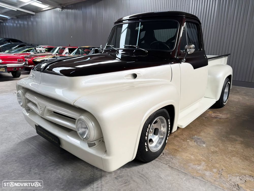 Ford F-100