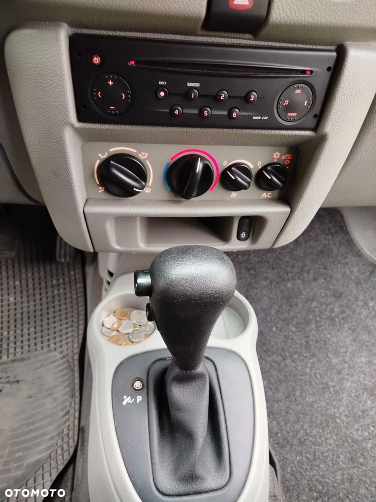 Renault Kangoo 1.6 16V Expression - 21