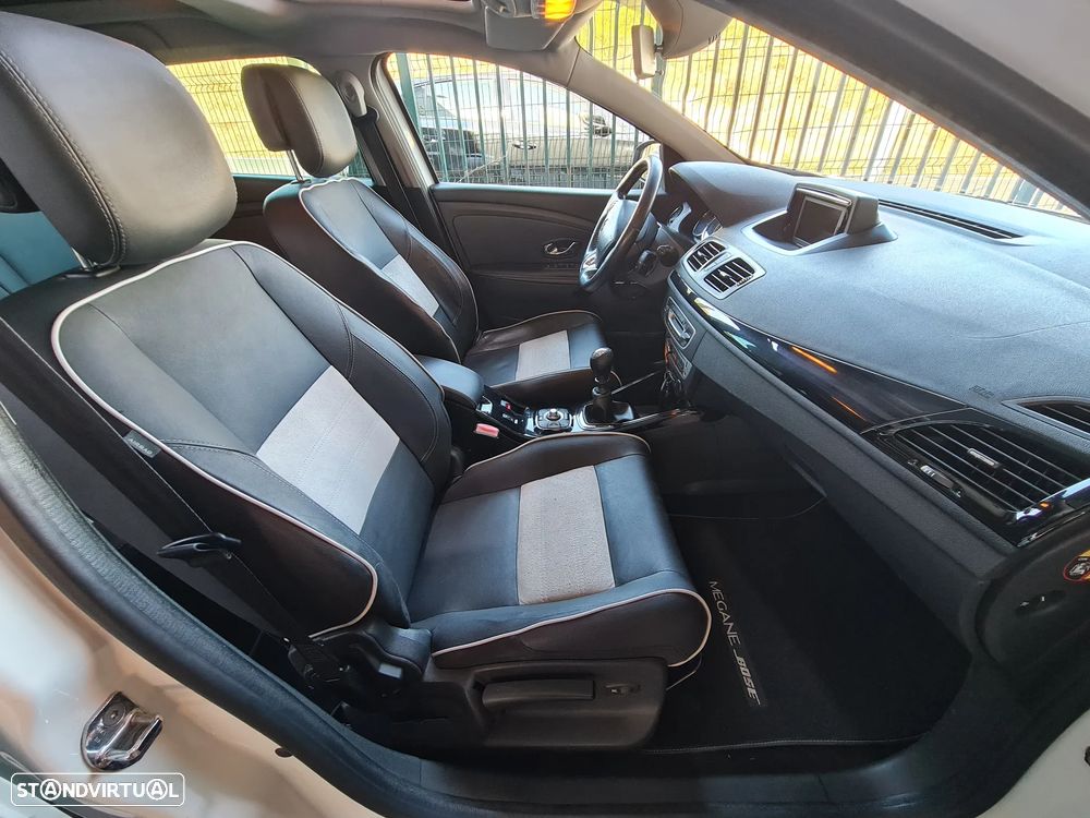 Renault Mégane Sport Tourer 1.5 dCi Bose Edition SS - 34