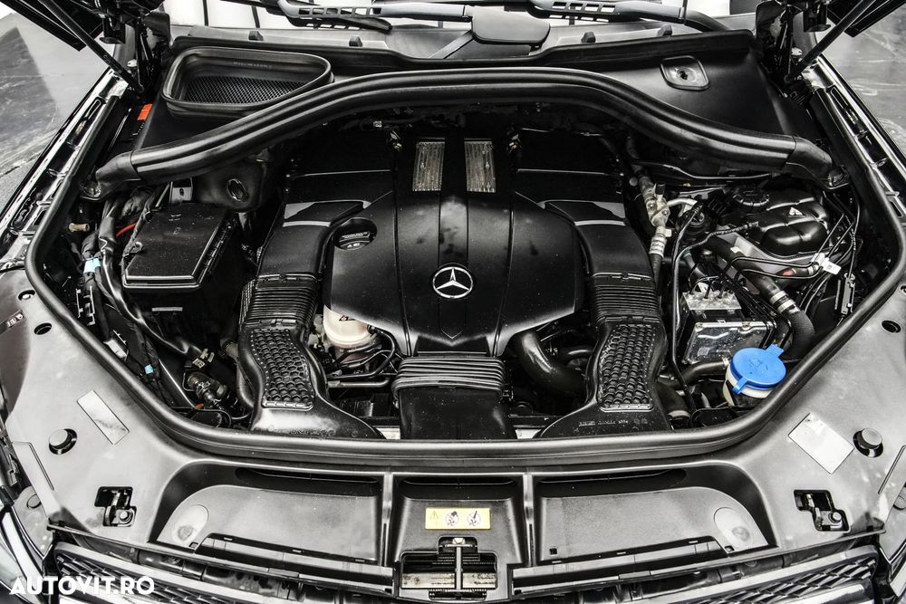 Mercedes-Benz GLE 500 e 4MATIC - 33