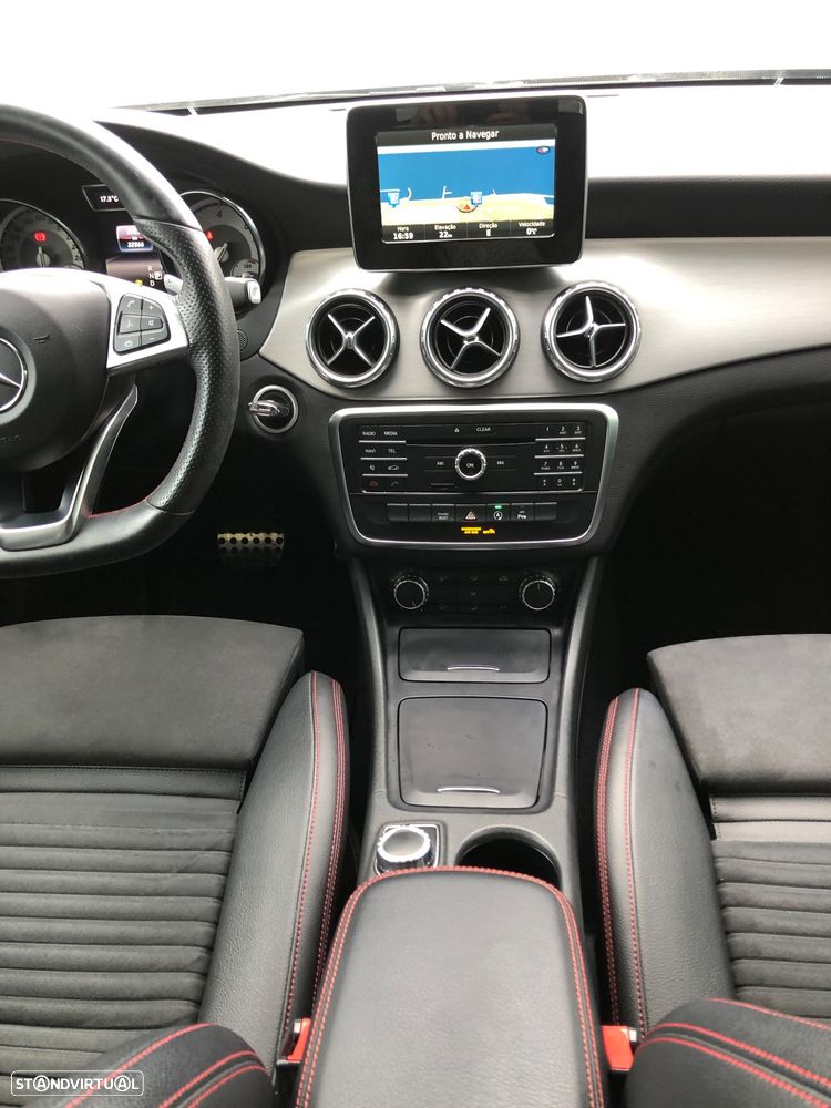 Mercedes-Benz GLA 200 d AMG Line Aut. - 30