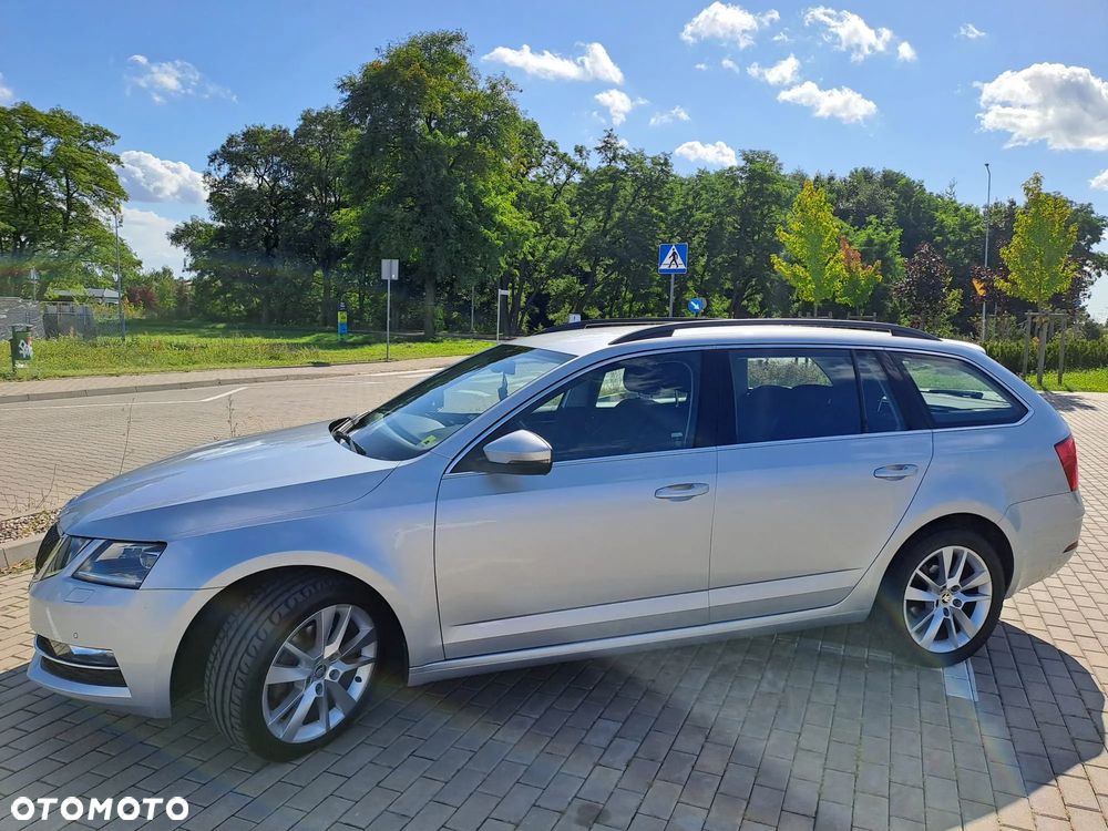 Skoda Octavia 2.0 TDI Style DSG - 1