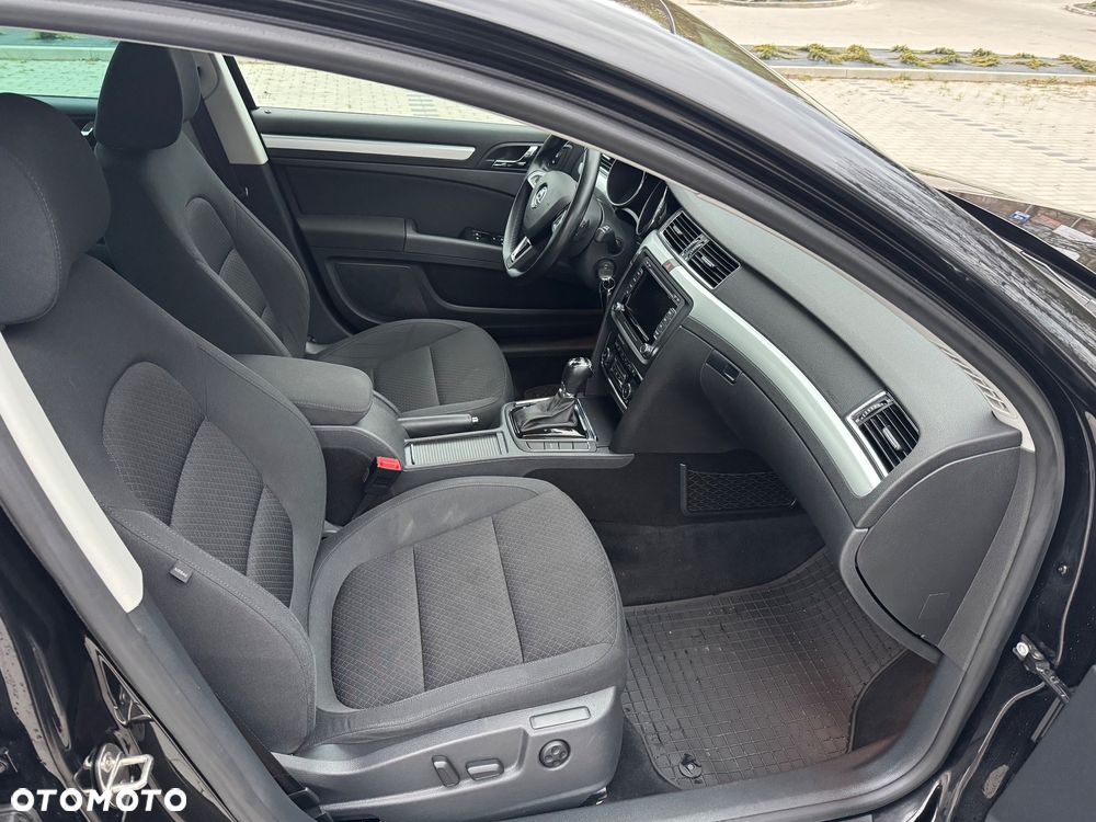 Skoda Superb 2.0 TDI Green tec 4x4 DSG Exclusive - 14