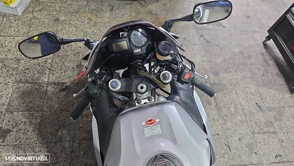 Honda CBR FIREBLADE 929RR - 5