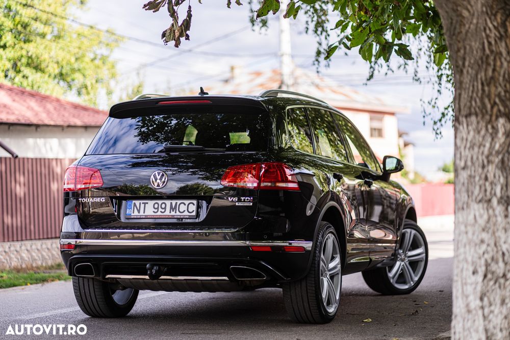 Volkswagen Touareg 2015 photo 2