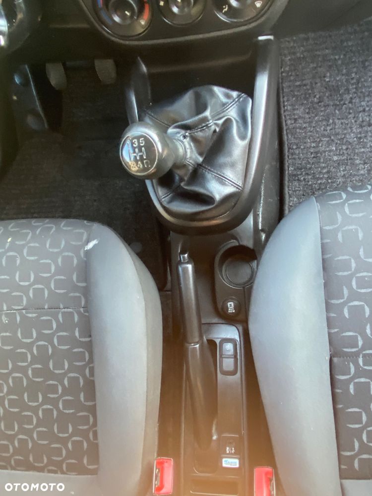 Fiat Doblo - 22