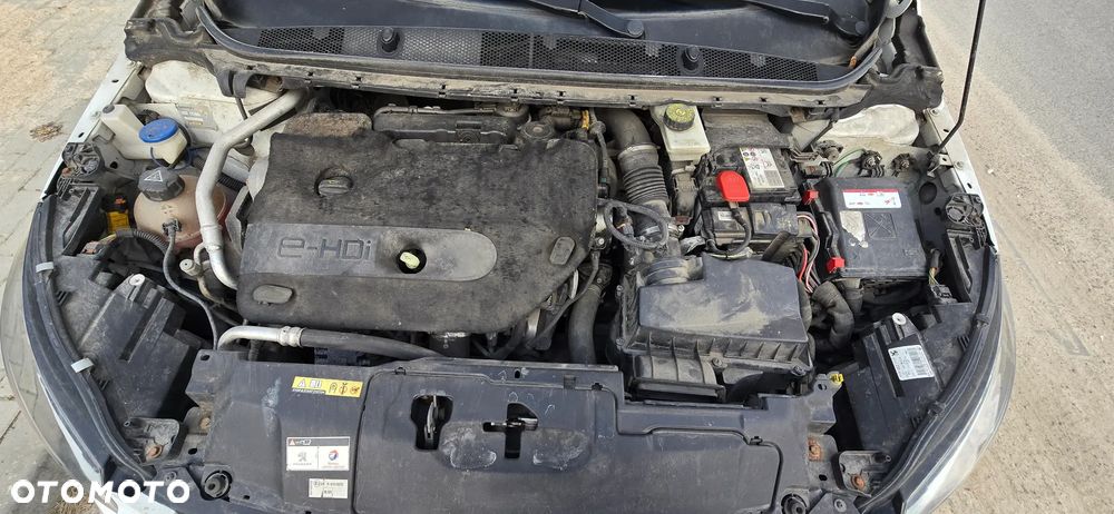 Peugeot 308 - 18