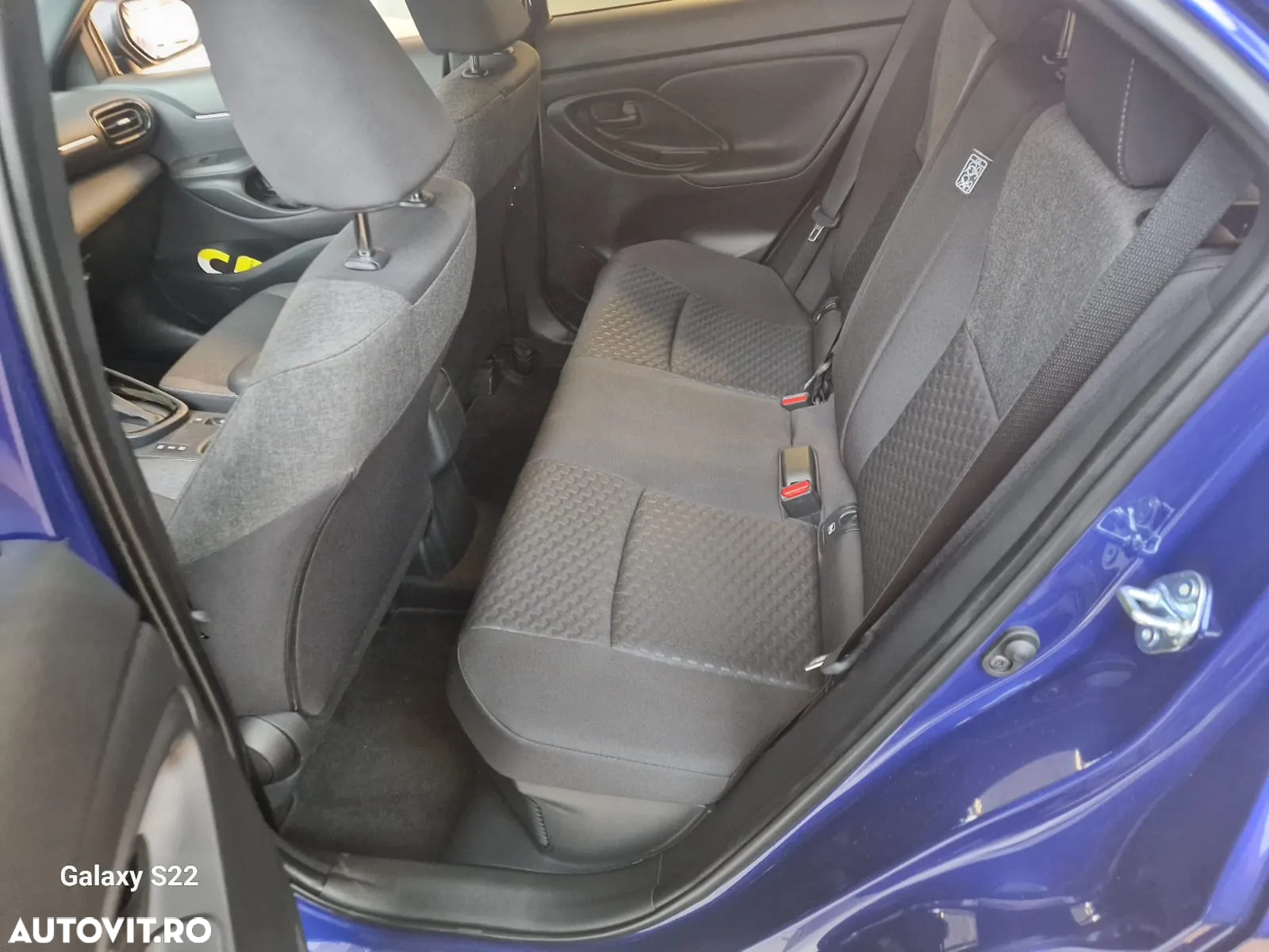Toyota Yaris Cross 1.5 VVT-i HSD 4x2 Dynamic - 17