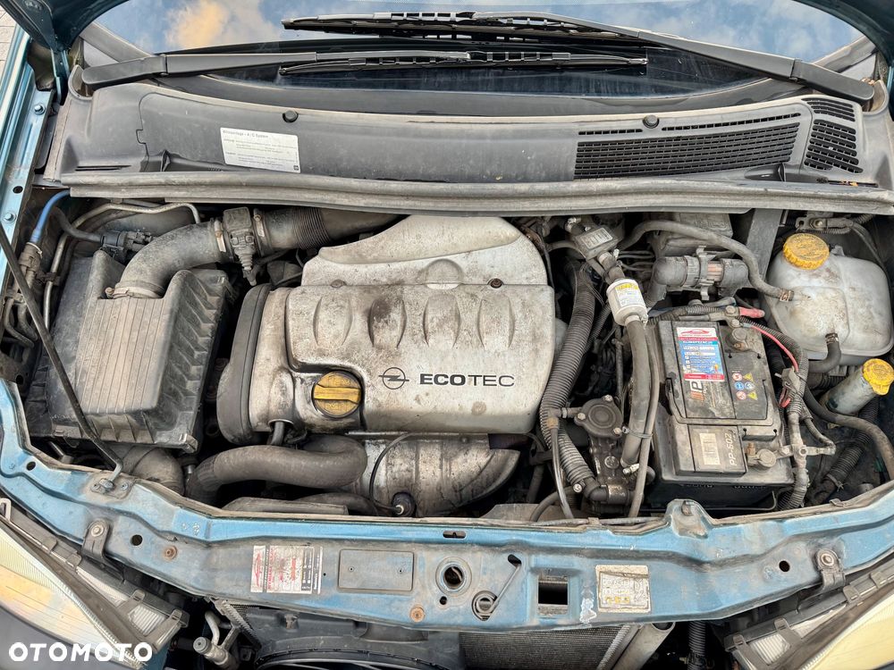 Opel Zafira 1.8 16V Elegance - 21