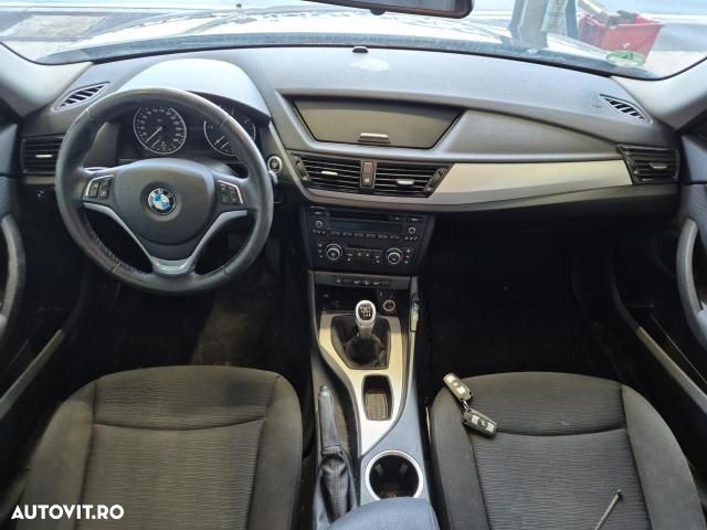 BMW X1 xDrive18d - 3