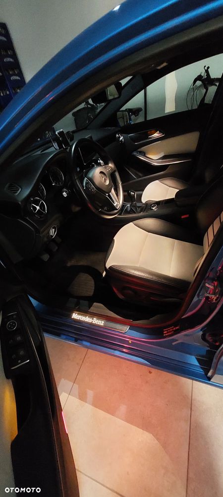 Mercedes-Benz Klasa A 180 - 22