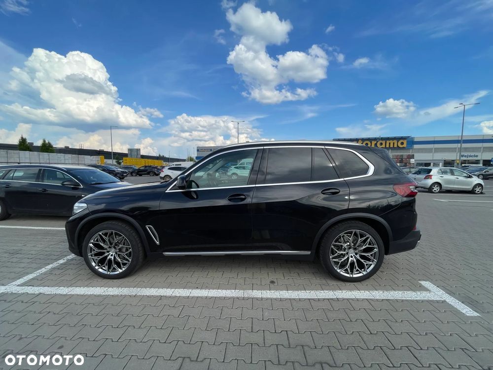 BMW X5 xDrive30d mHEV - 23