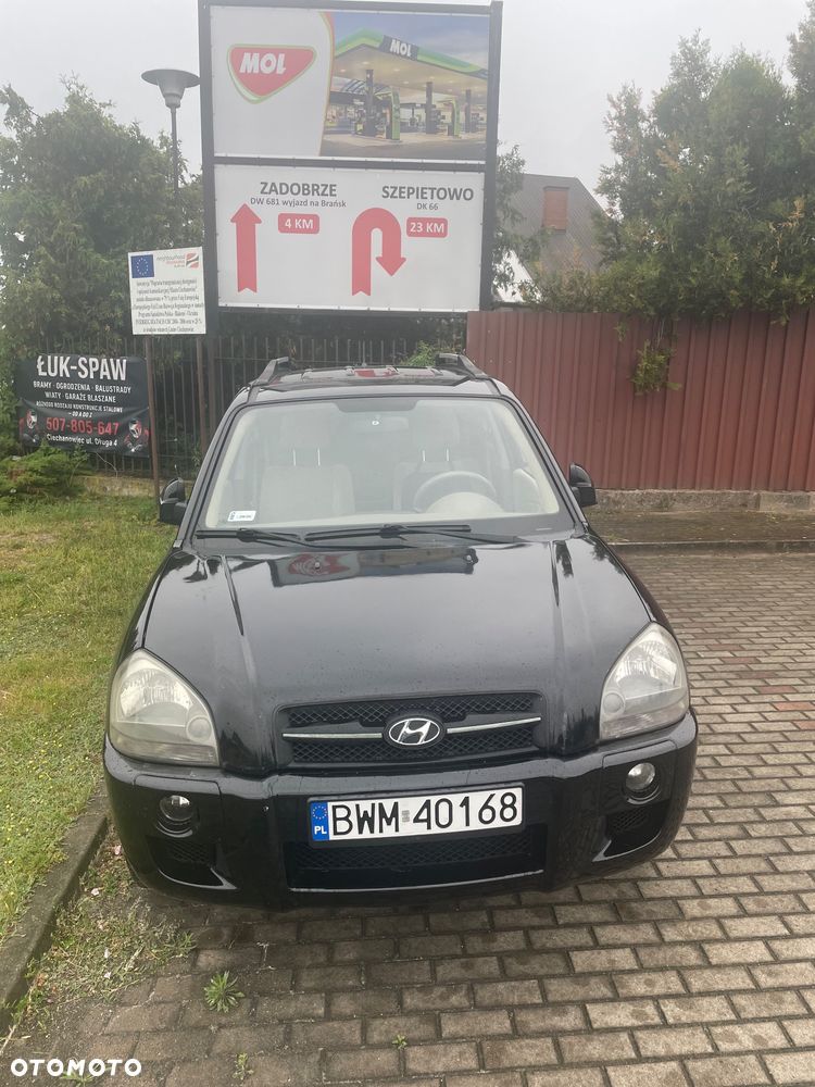 Hyundai Tucson 2.0 Comfort 2WD - 2