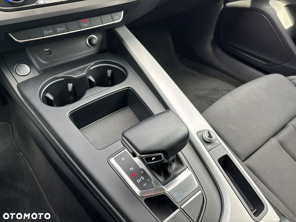 Audi A4 Limousine 35 TFSI mHEV Advanced S tronic - 25