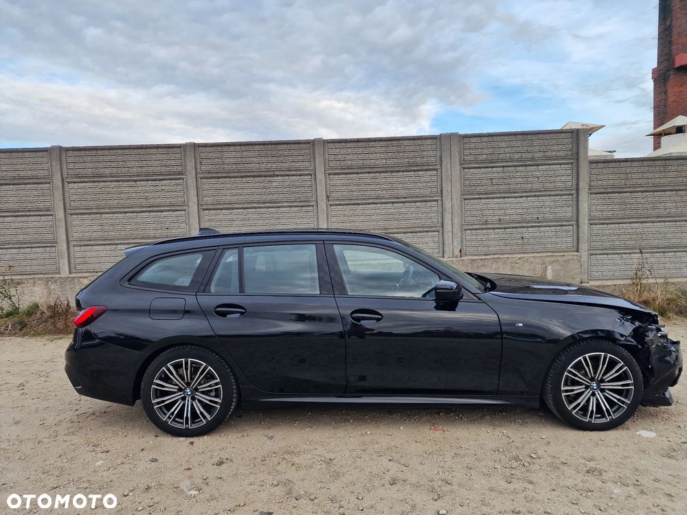 BMW Seria 3 318i M Sport - 36
