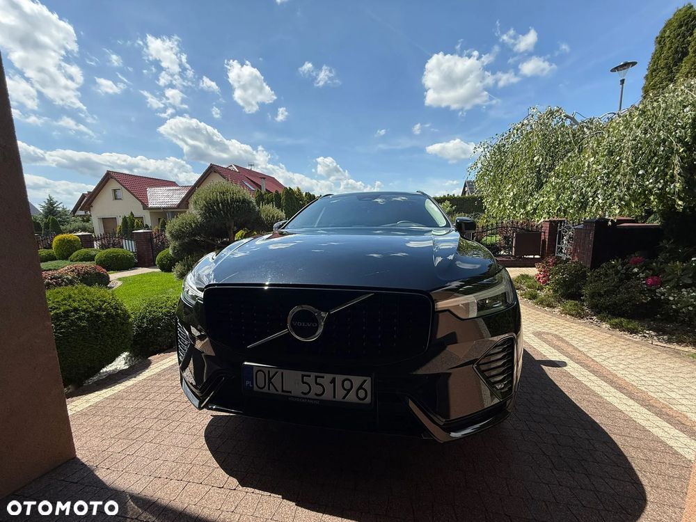 Volvo XC 60 B4 B Plus Dark - 15